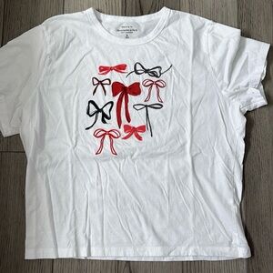 Abercrombie & Fitch White Tee with Red and Black Bow Design